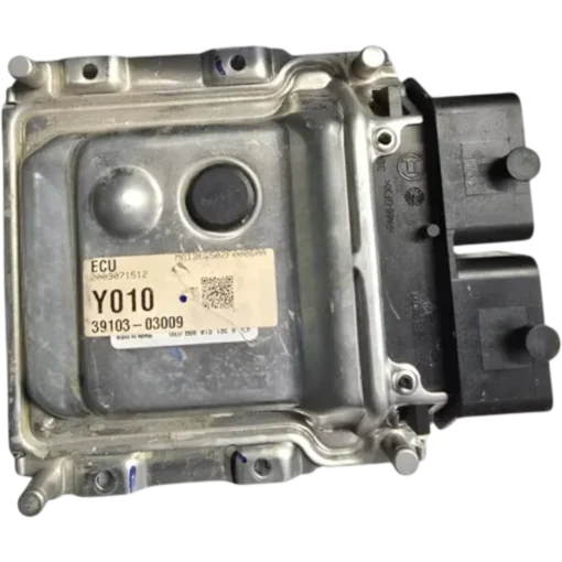 HỘP ĐIỀU KHIỂN ĐỘNG CƠ ECU ECM HUYNDAI I10 1.2L Mã phụ tùng ECU ECM 391352G010 , 391992B082 , 3911603425 , 3911603047 391114A832 , 391272B940 , 3911603404 , 391272B690 , 391362G140 , 391362G010 3913226BC5 , 3910603403 , 3911603433 , 391182BAX5 , 3911003090 , 3911403120 3911403135 , 391202B123  , 391064A100 301014A860 , 3911042720 , 391182BCR0 , 3910303009 , 391182BAP8 , 391332B007 3910127820 , 391362G010 , 391032G410 , 391363G140 , 3911103285 , 391252B192 391222B012 KEFICO  ECU HUYNDAI I10 1.2L 2110291071, 211 029 107 1 3910303009 , 39103-03009