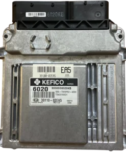 HỘP ĐIỀU KHIỂN ĐỘNG CƠ ECU ECM KIA PICANTO 2009 1.1L Mã phụ tùng ECU ECM 3911002TEO , 3911002JE0 , 391162B010 , 391242B090 , 3911002EA5 , 3911002NA5 391044X910 , 391332G450 , 391242B560 , 3911003420 , 391132B512 , 3911004000 3911002JA5 , 3911002NI5 , 391002ERE2 , 3911703071 , 3911704030 , 3911704026 391132B732 , 391142B470 , 3911103520 , 391282BAA1 , 391014X3330 , 391282B019 391332GAA5 , 3911603782 , 391172B018 , 391202A427 , 391002ERB5 KEFICO  ECU KIA PICANTO 1.1L 9030936020KB, 903 093 602 0KB 3911002EA5 , 39110-02EA5 M7.9.8