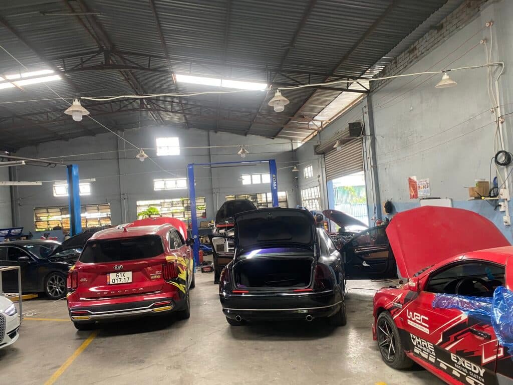 DỊCH VỤ SỬA CHỮA - TUNING/REMAP Garage Chuyên Sửa chữa hộp động cơ ECU Xe GMC - VES VIETNAM ECU SERVICE uy tín với đội ngũ kỹ thuật viên chuyên sửa chữa ECU - ECM - TCM - BCM - ABS - SRS - BODY - TMSP - ĐỒNG HỒ ..VV...