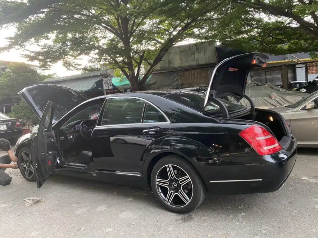 HỘP ĐIỀU KHIỂN ĐỘNG CƠ ECU MERCEDES-BENZ