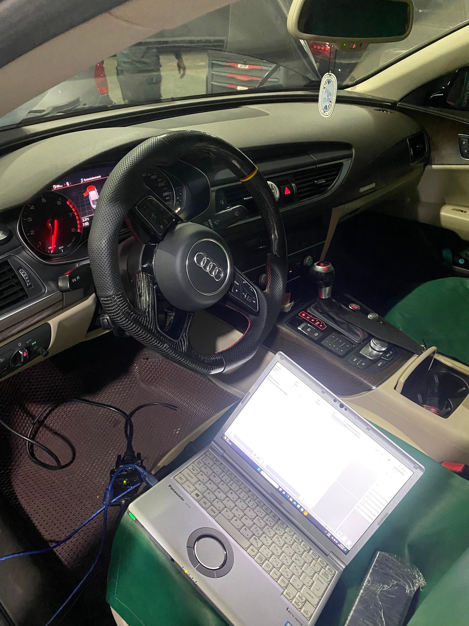 GARAGE CHUYÊN SỬA CHỮA THƯỚC LÁI XE AUDI TOÀN QUỐC coding sau khi thay thế - sửa chữa thước lái audi