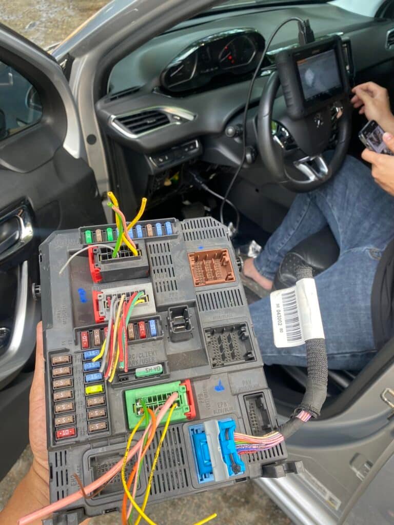 DỊCH VỤ SỬA CHỮA - TUNING/REMAP VES WORKSHOP CHUYÊN SỬA CHỮA HỘP BCM BODY CONTROL MODULE
