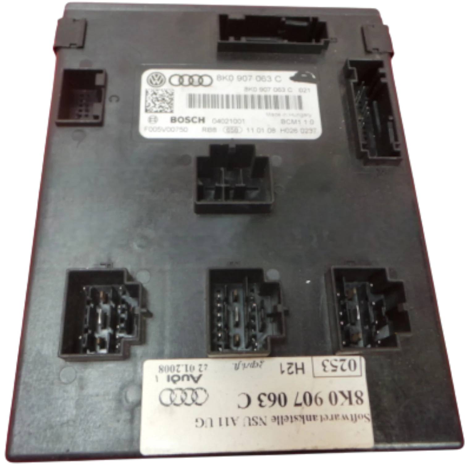 HỘP Body Control Module (BCM) AUDI A4 HỘP Body Control Module (BCM) AUDI A4Mã phụ tùng BCM
8K0 907 063 C
Body Control Module (BCM)
F005V00750
8K0 907 063 C , 8K0 907 063 C