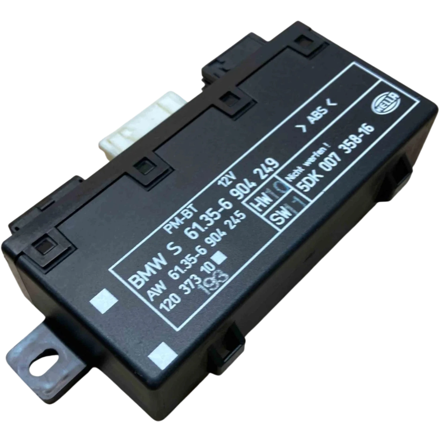 HỘP Body Control Module (BCM KHIỂN CỬA) E38 HỘP Body Control Module (BCM KHIỂN CỬA) E38Mã phụ tùng BCM
5DK 007 358-16Body Control Module (BCM KHIỂN CỬA) 
61.35-6 904 249
5DK 007 358-16