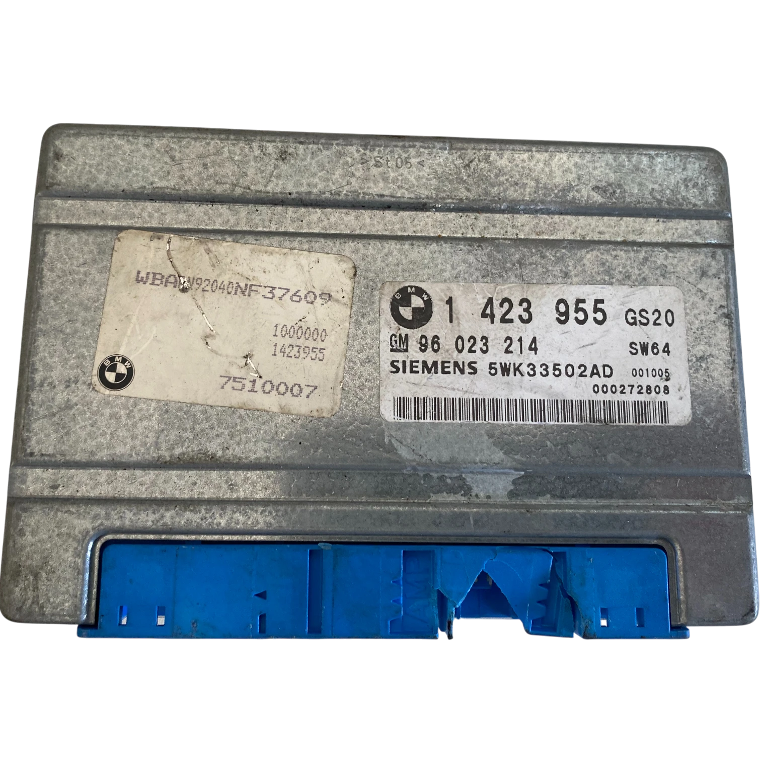 HỘP KHIỂN SỐ TCM TCU BMW E39 E46 E53 HỘP KHIỂN SỐ TCM TCU BMW E39 E46 E53Mã phụ tùng TCM TCU:
1 423 955TCM TCUBMW E39 E46 E531423955 , 1 423 95596 023 214 , 5WK33502AD