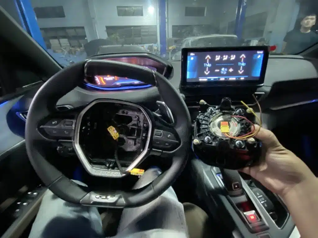 TÚI KHÍ (AIRBAG) VÀ NHỮNG ĐIỀU NÊN BIẾT