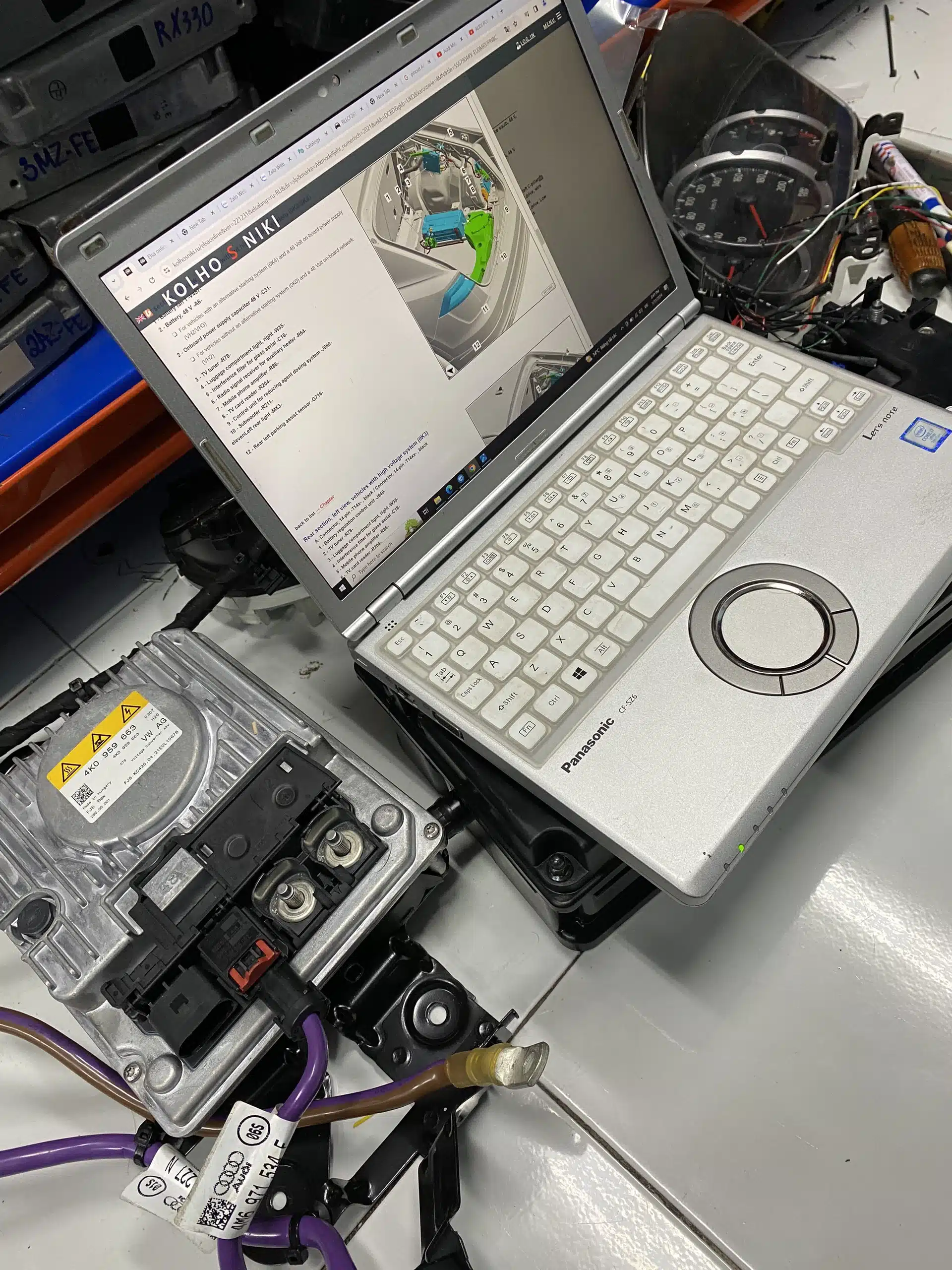 Khi nào thì xe báo mã lỗi P0A7D00 Hybrid/EV Battery Pack State of Charge Low !