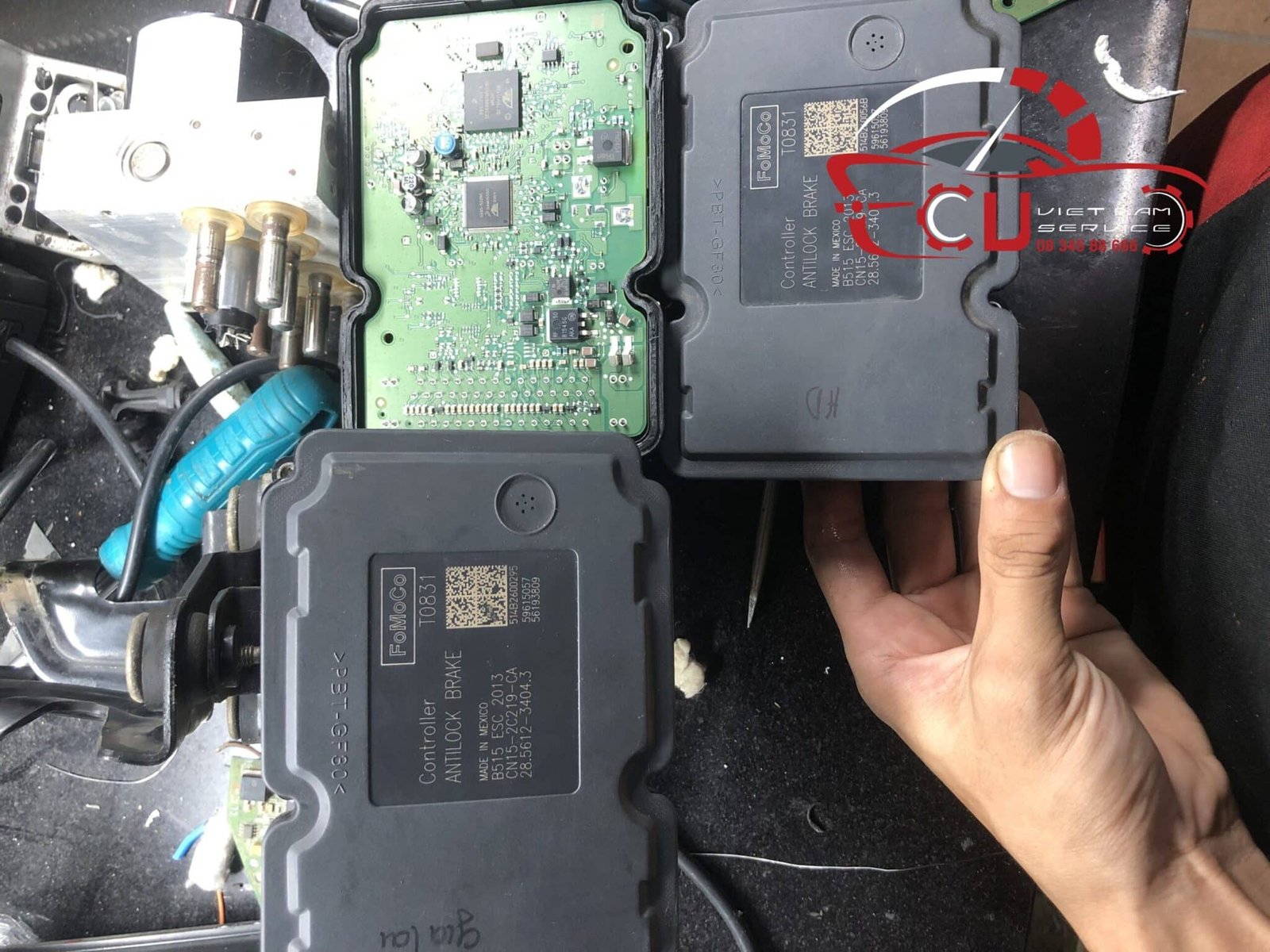 SỬA HỘP ĐIỀU KHIỂN ABS XE TOYOTA TẠI VES WORKSHOP SỬA HỘP ĐIỀU KHIỂN ABS XE TOYOTA TẠI VES WORKSHOP