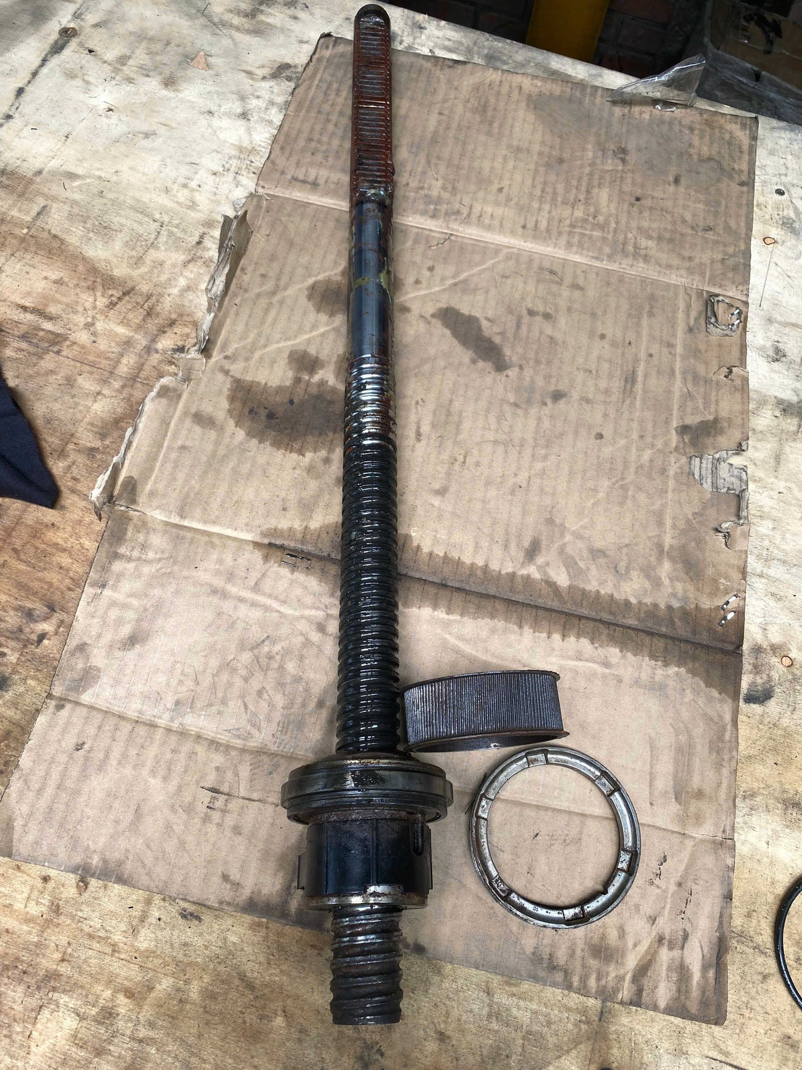 SỬA CHỮA THƯỚC LÁI ĐIỆN FORD TẠI VES WORKSHOP Sửa Chữa Thước Lái Điện Ford Tại VES Workshop: Giải Pháp Chuyên Nghiệp Cho An Toàn Và Hiệu Suất Lái Xe