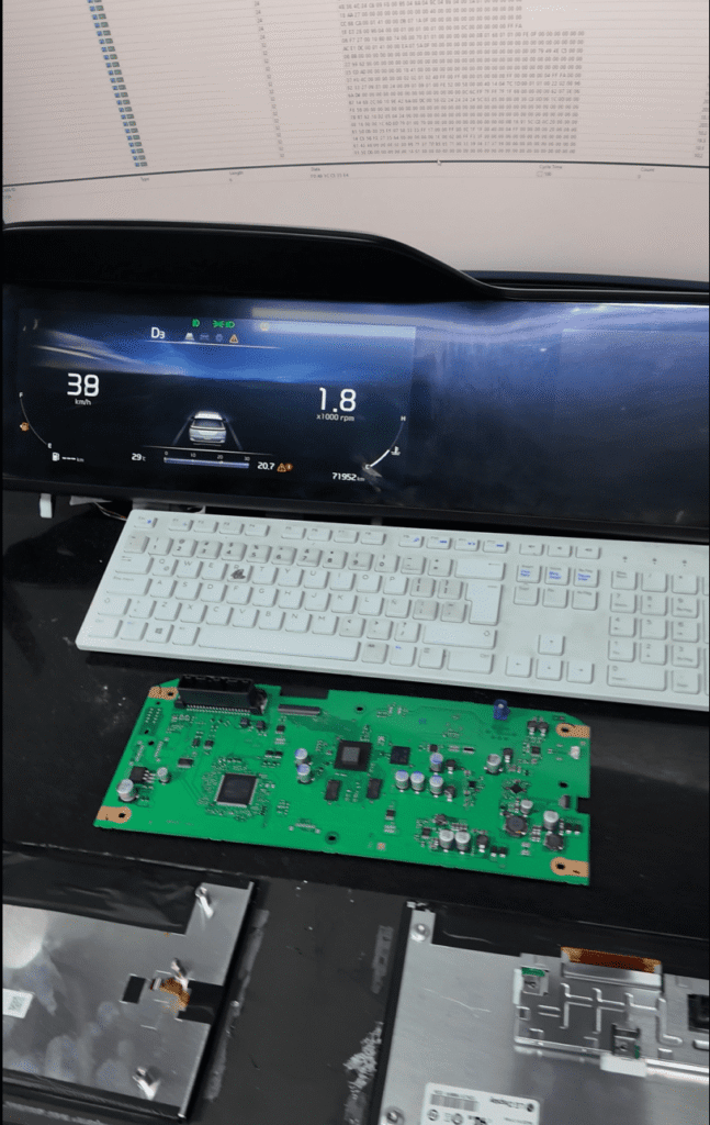 DỊCH VỤ SỬA CHỮA - TUNING/REMAP Dịch vụ Sửa Chữa Đồng Hồ Taplo Kia Carnival Chuyên Nghiệp - Ves Workshop