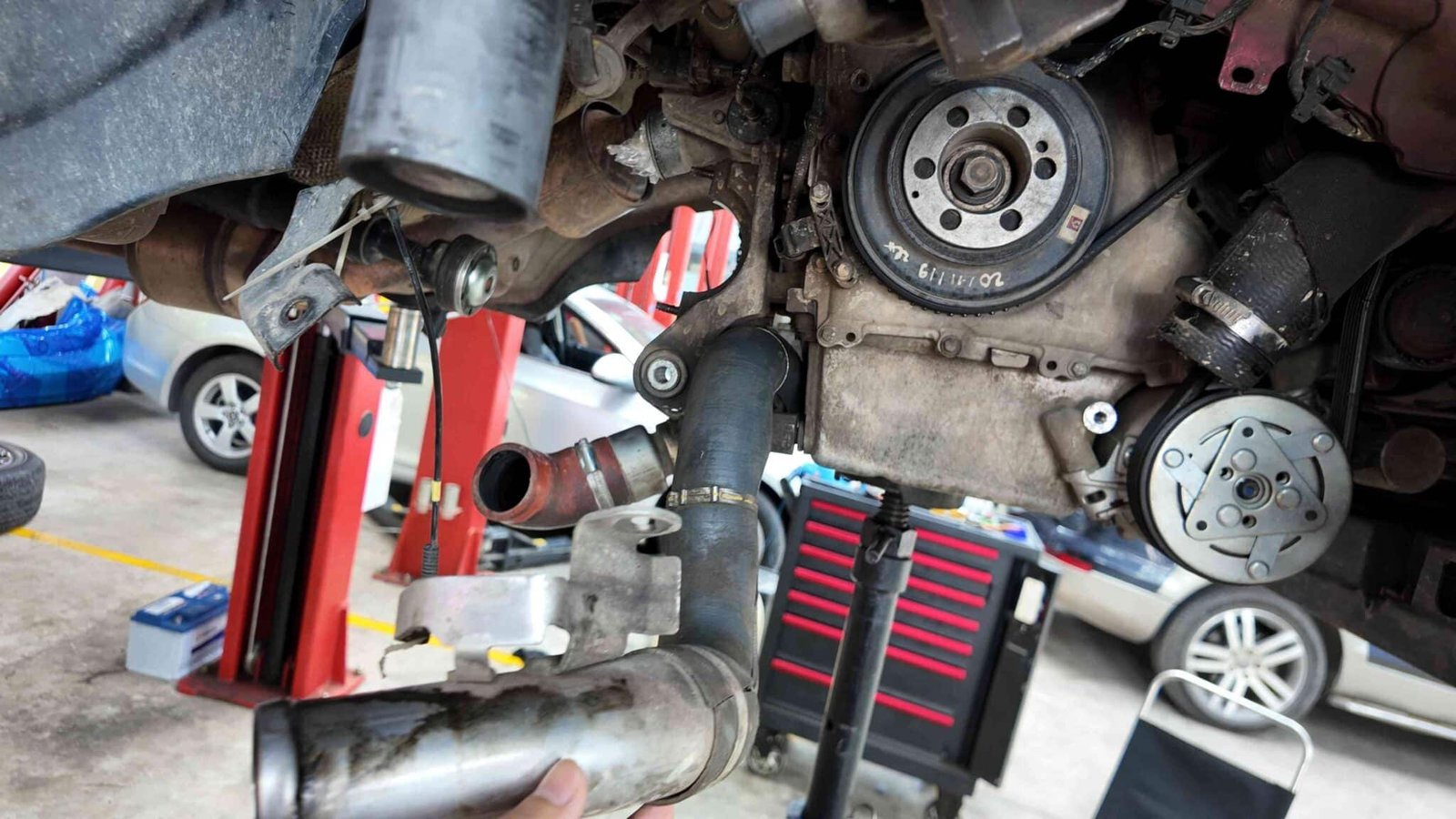 Lợi Ích Chi Tiết Khi Chọn Dịch Vụ Bảo Dưỡng Gầm Range Rover Evoque Tại VES Workshop Lợi Ích Chi Tiết Khi Chọn Dịch Vụ Bảo Dưỡng Gầm Range Rover Evoque Tại VES Workshop