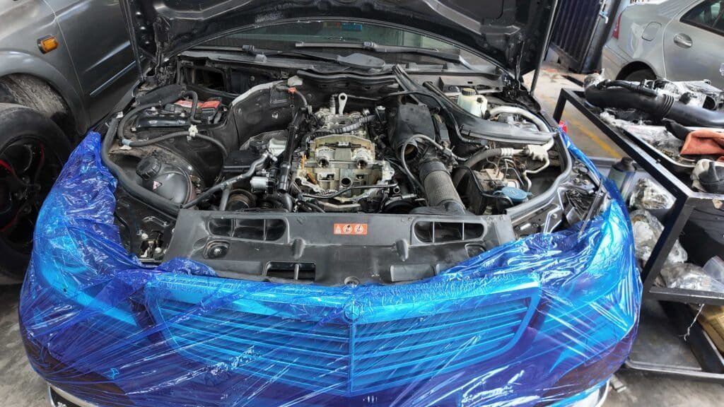 DỊCH VỤ SỬA CHỮA - TUNING/REMAP Sửa Chữa Lỗi Sên Cam Mercedes-Benz C200 - Dịch Vụ Chuyên Nghiệp Tại VES Workshop