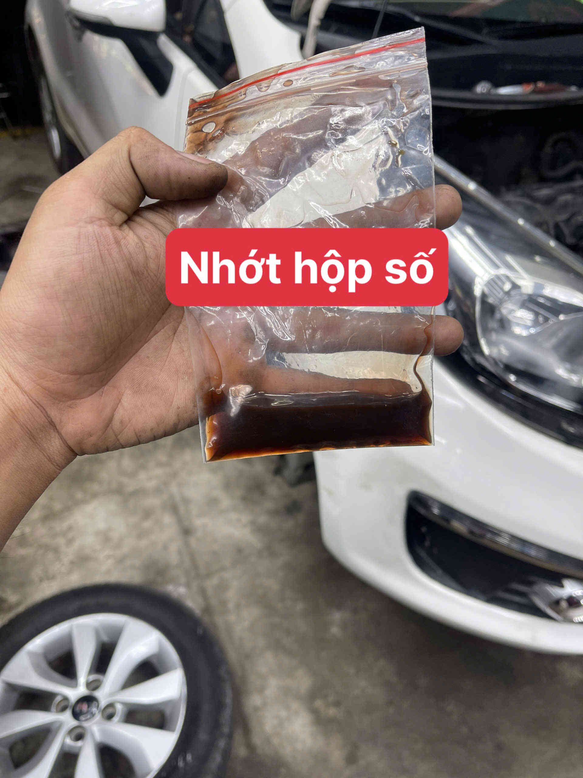 Các hạng mục bảo dưỡng hệ thống gầm xe Kia Rio tại VES Auto Workshop