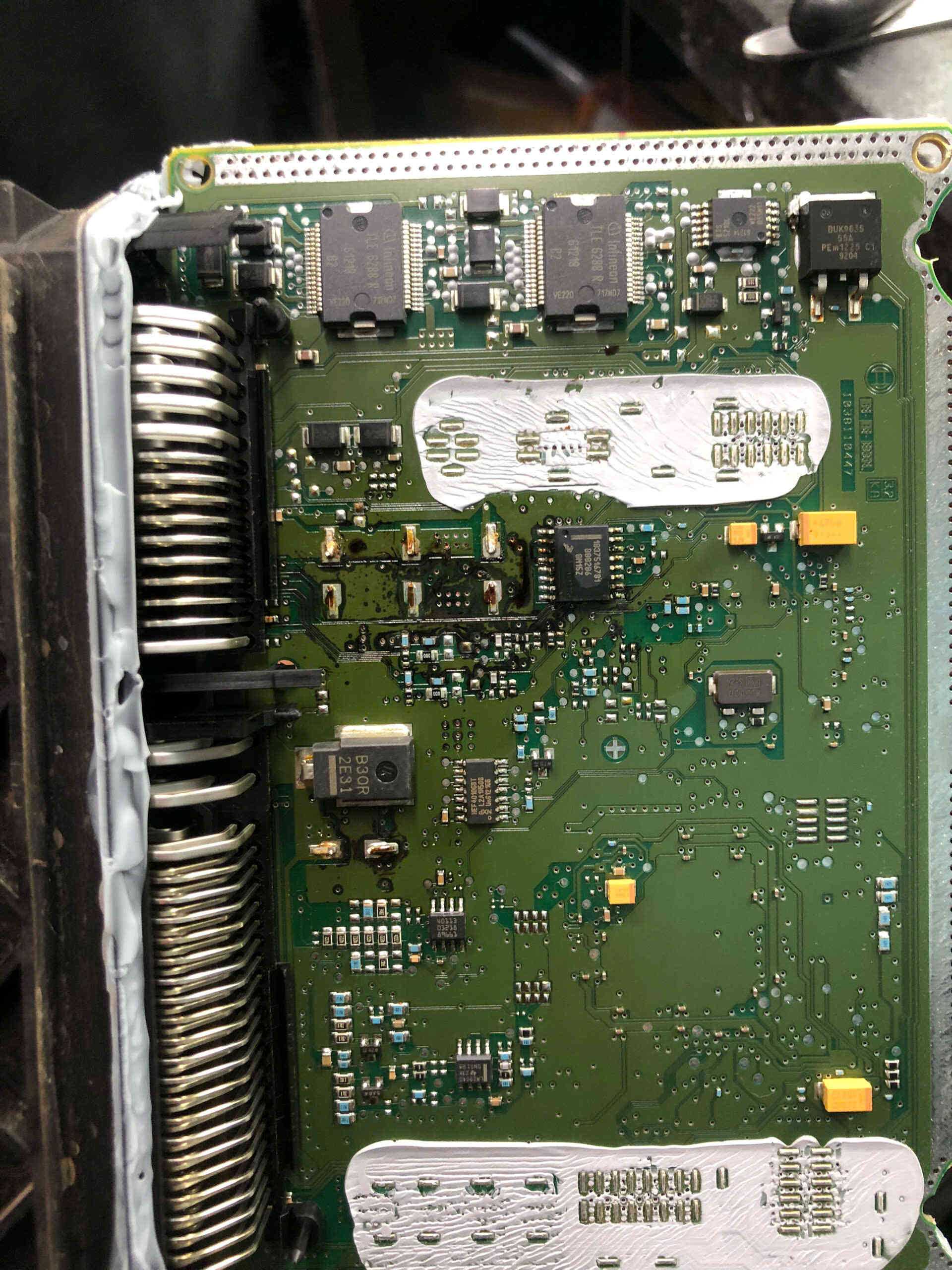 chuyên sửa chữa và bảo dưỡng thay thế ecu ecm tại ves auto worskhop
