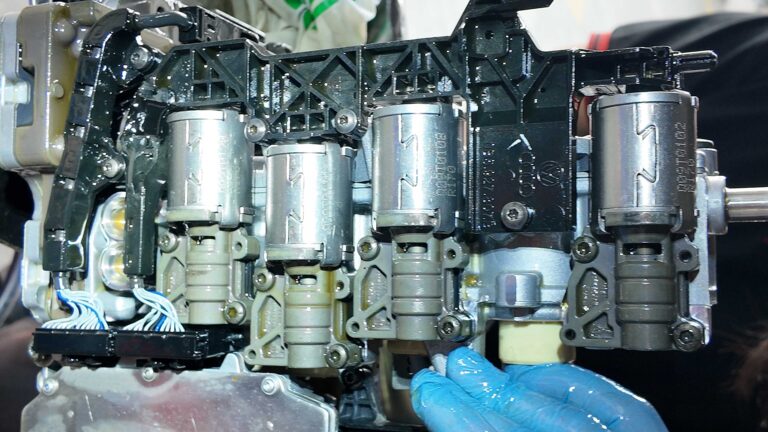 Sửa Chữa Lỗi Không Chuyển Số - Khó Chuyển Số Trên Audi RS7 Chuyên Nghiệp - Uy Tín Tại VES Auto Workshop