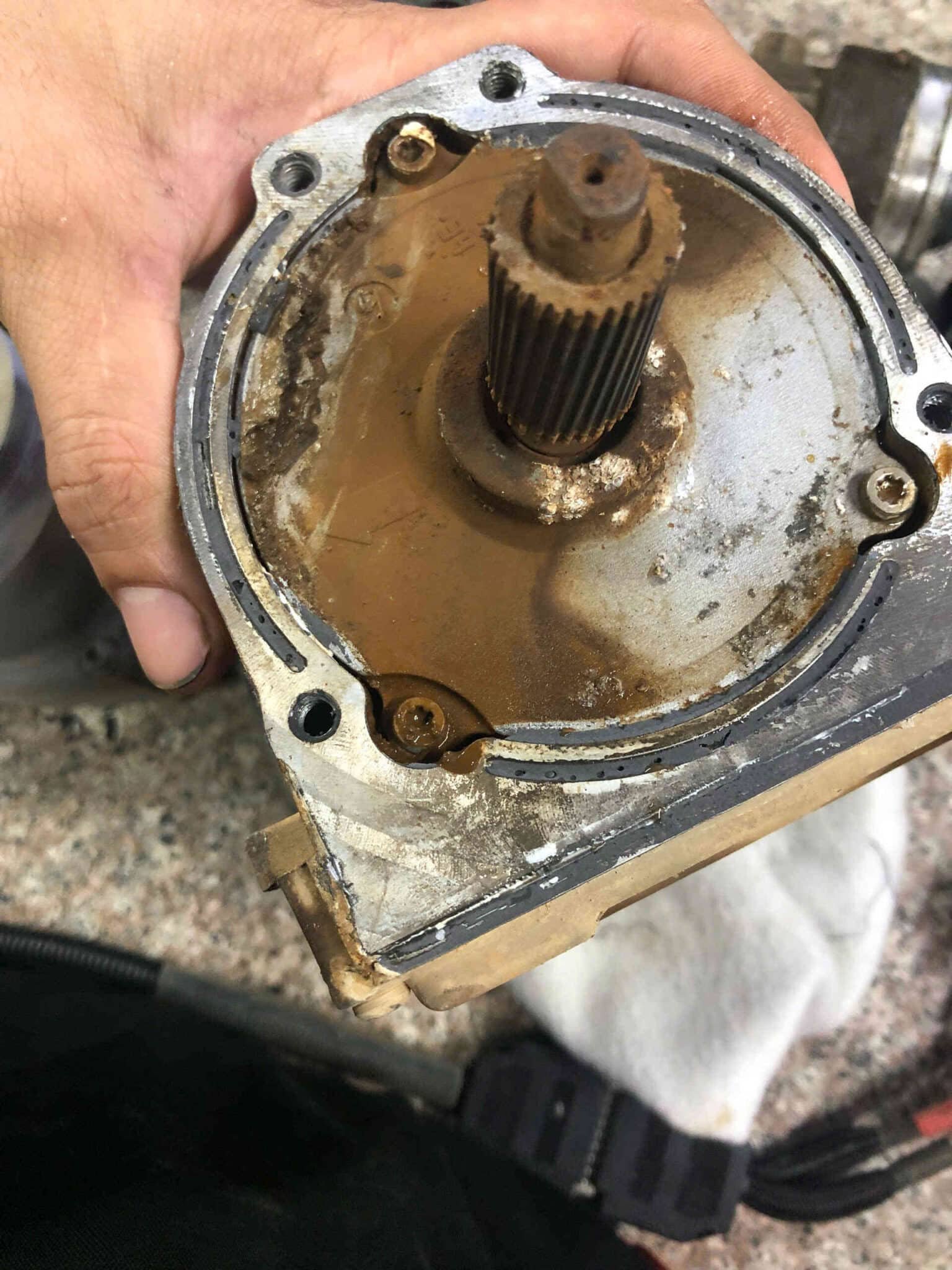 Quy trình bảo dưỡng thước lái điện tại VES Workshop Quy trình bảo dưỡng thước lái điện tại VES Workshop