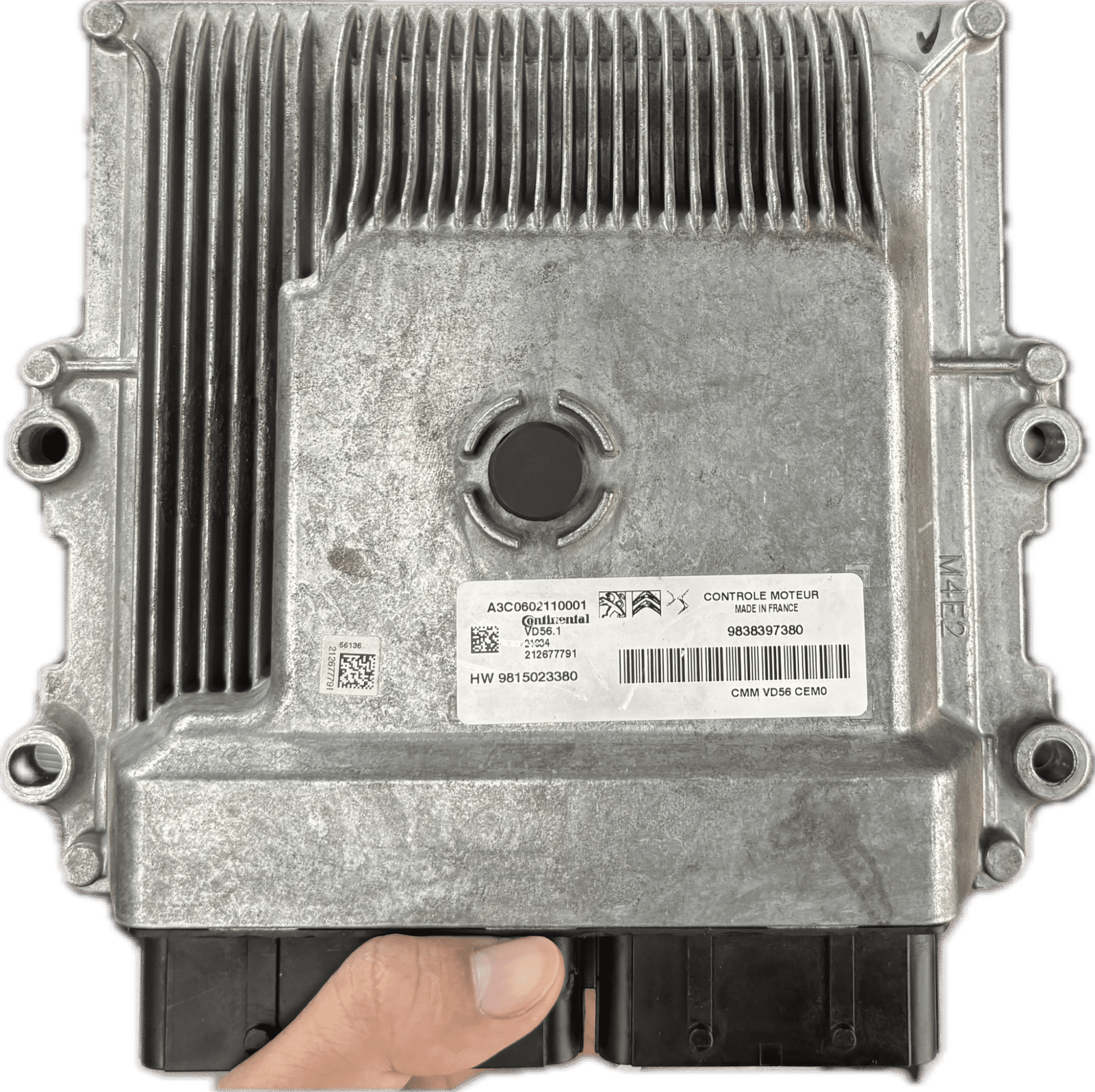 Hộp ECU Peugeot 2008 2021 – Bộ não của động cơ Hộp ECU Peugeot 2008 2021 – Bộ não của động cơ